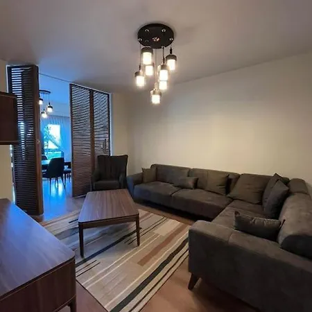 Apartment Vadistanbul Avm Yani 3+1 Bahce Kati *